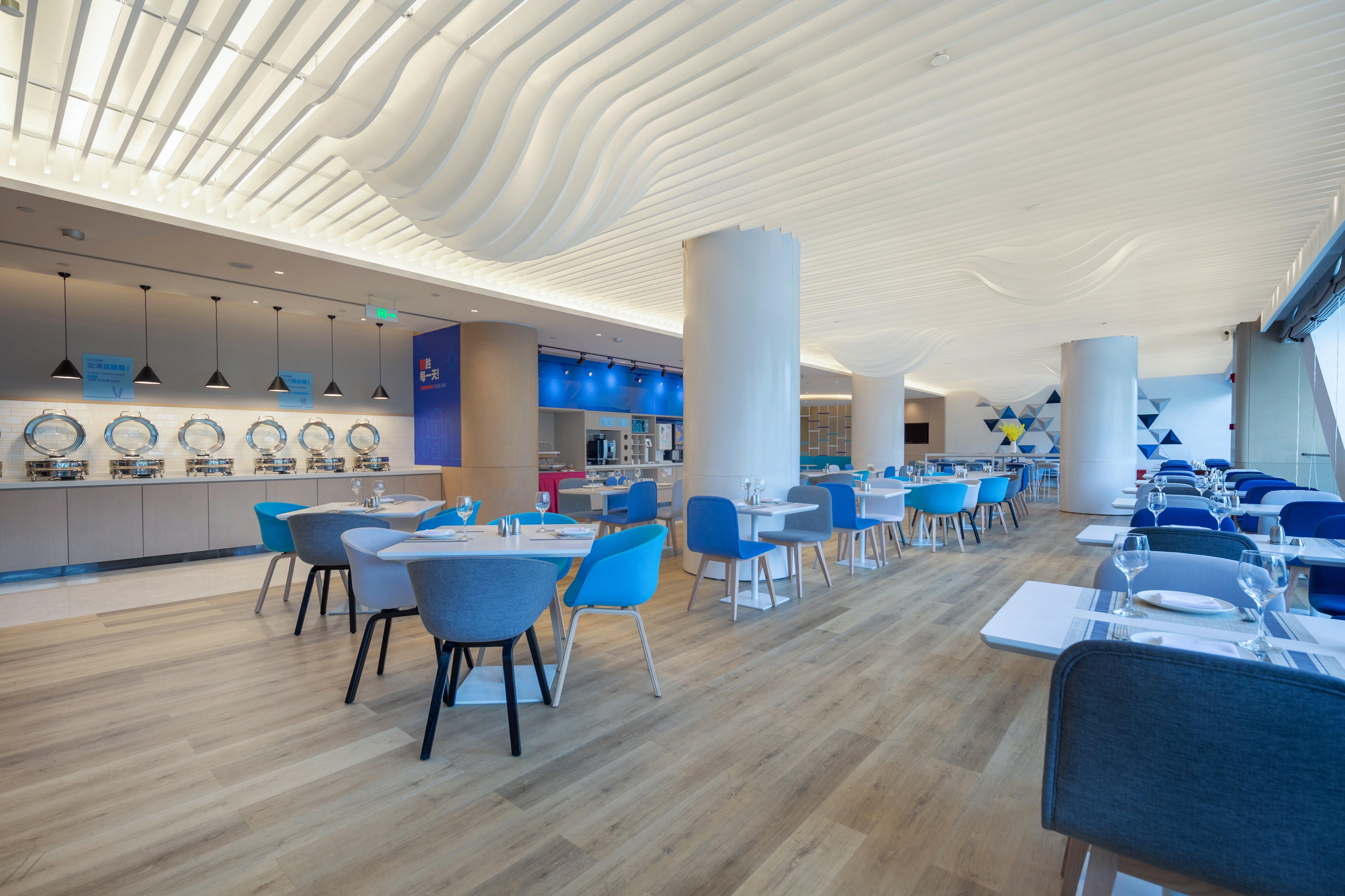 Holiday Inn Express Chongqing Airport Zone By Ihg Екстер'єр фото